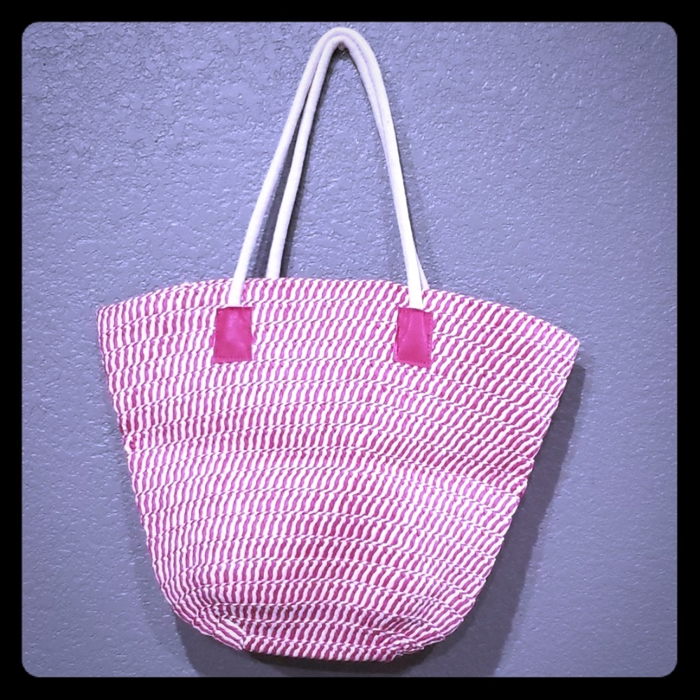 Straw bag beach bag travel bag New condition